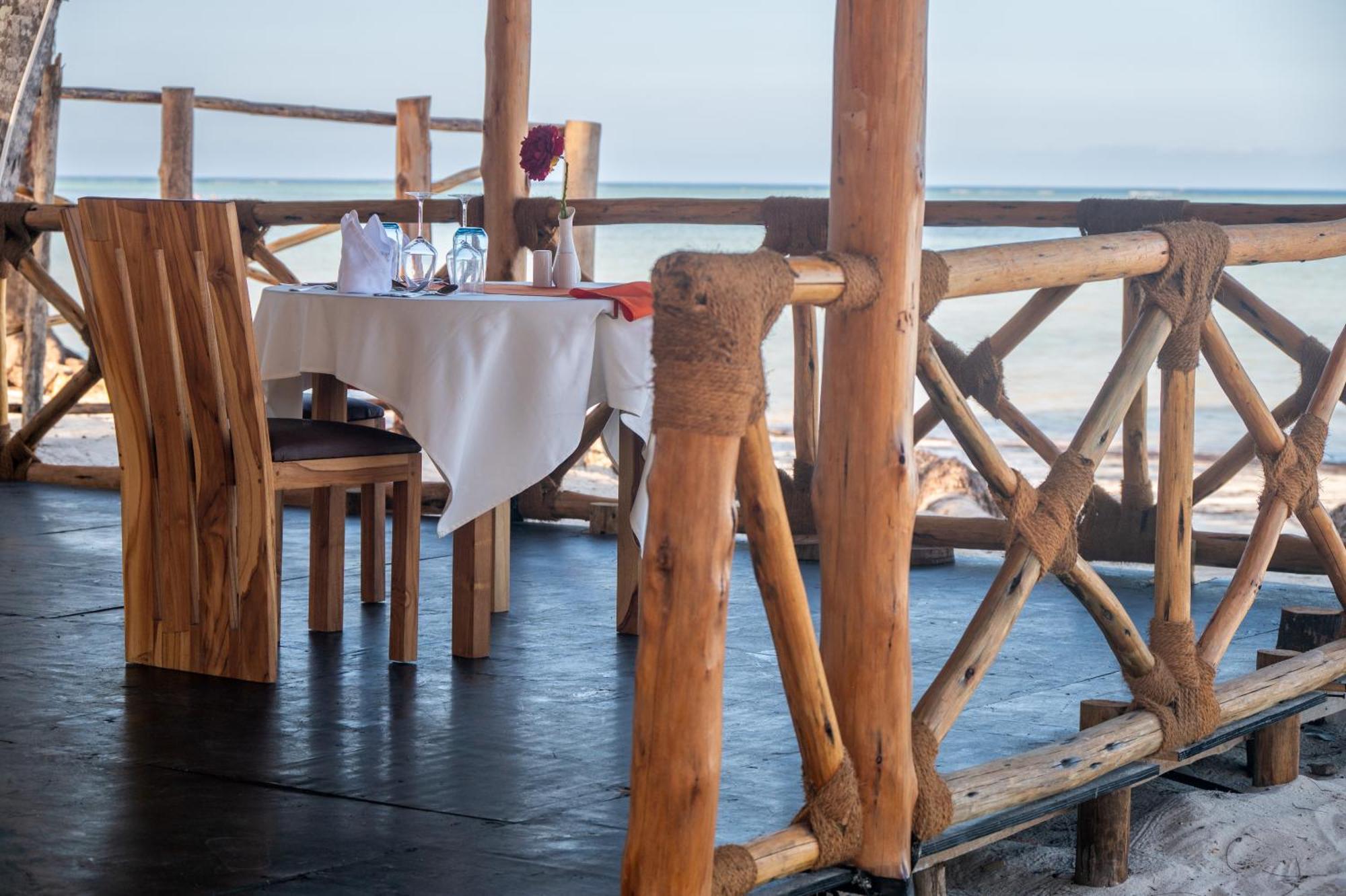 Royal Mandarin Hotel & Resort Pwani Mchangani Exterior photo