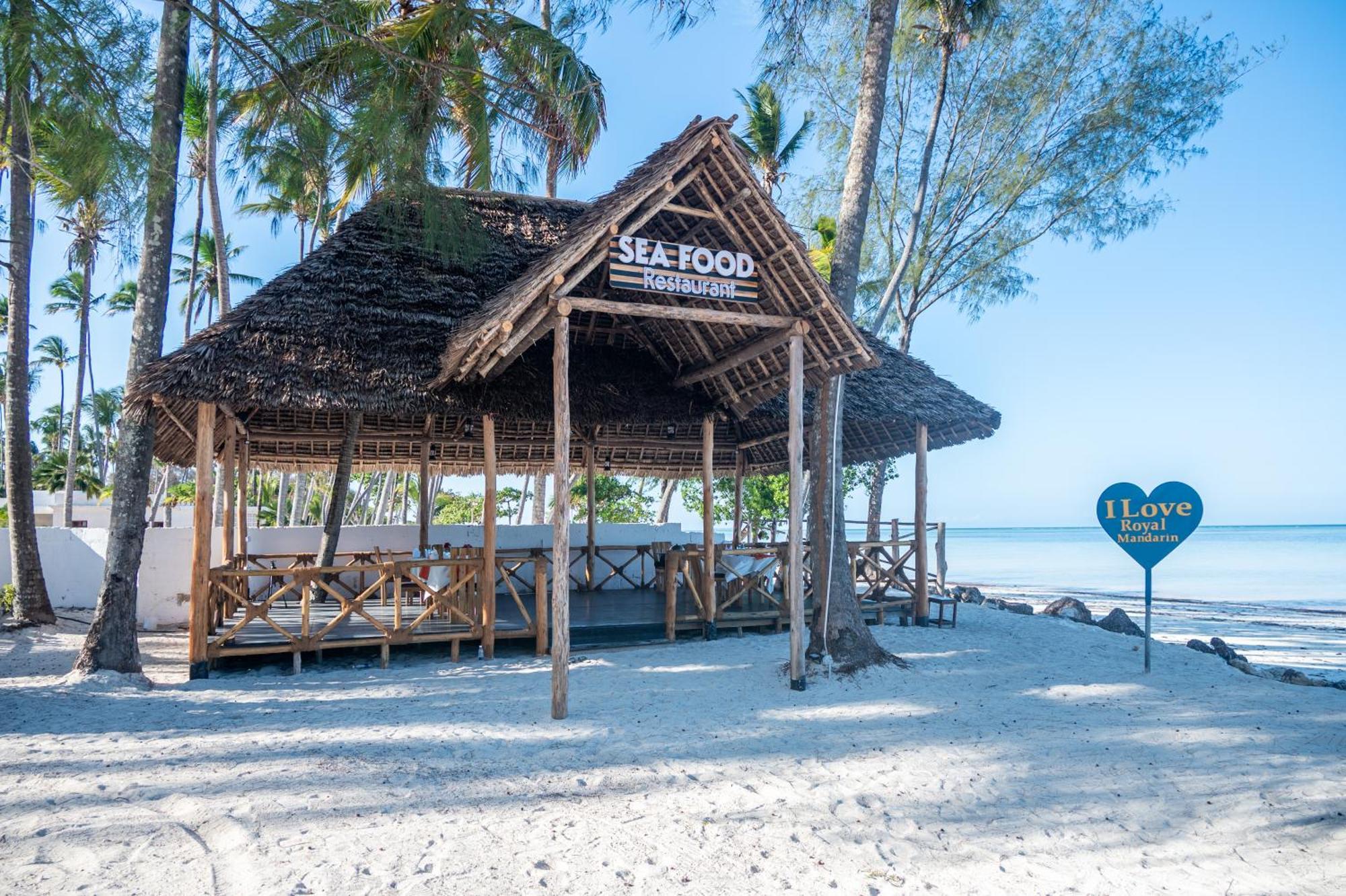 Royal Mandarin Hotel & Resort Pwani Mchangani Exterior photo