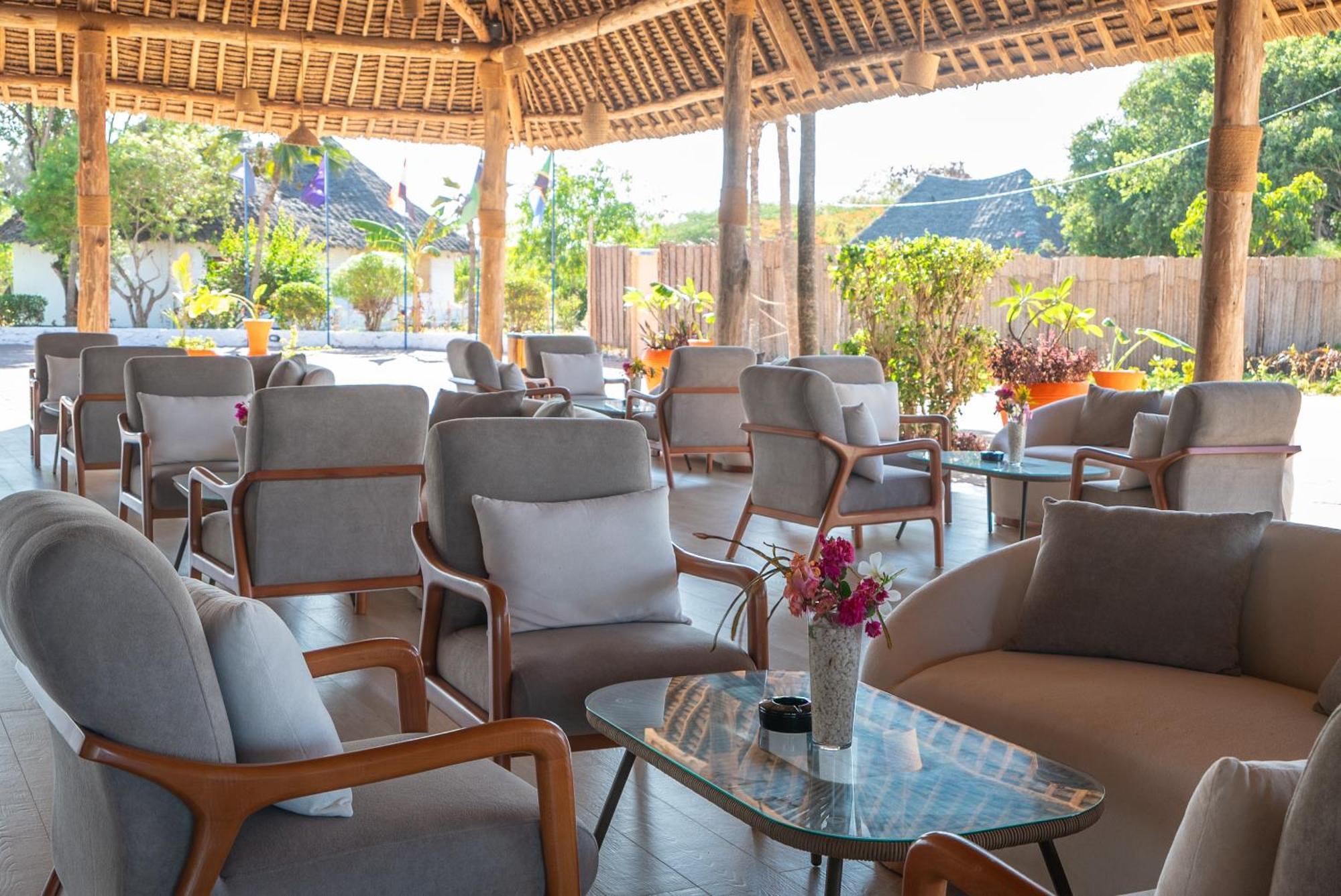 Royal Mandarin Hotel & Resort Pwani Mchangani Exterior photo